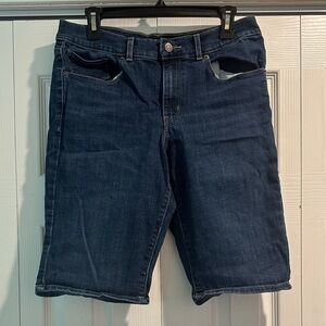 Levi’s Bermuda Shorts